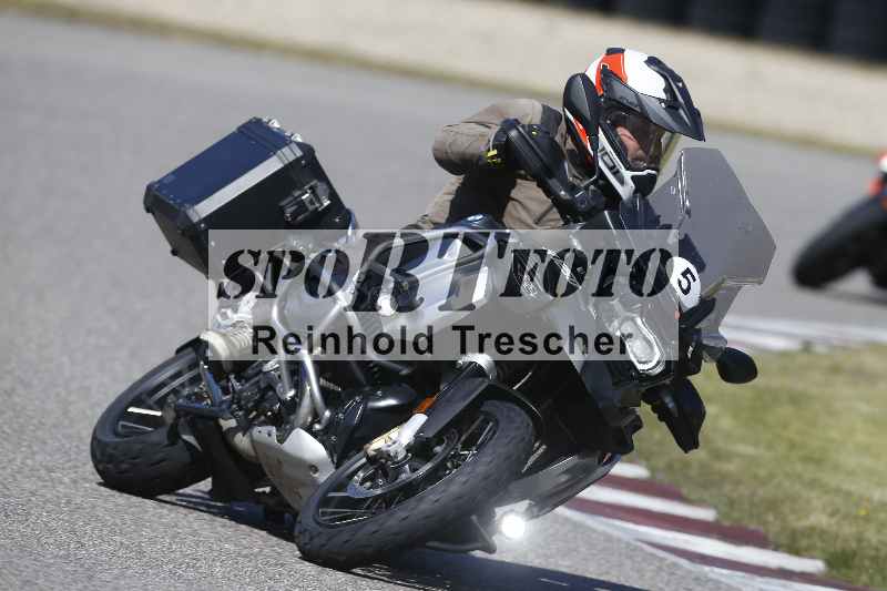 /01 02.04.2026 MAZ ADR/Gruppe rot/5